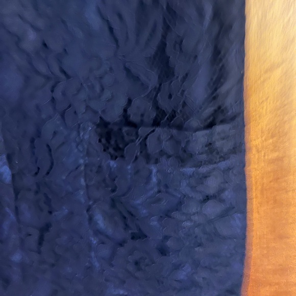 French connection lace mini dress - Picture 2 of 3